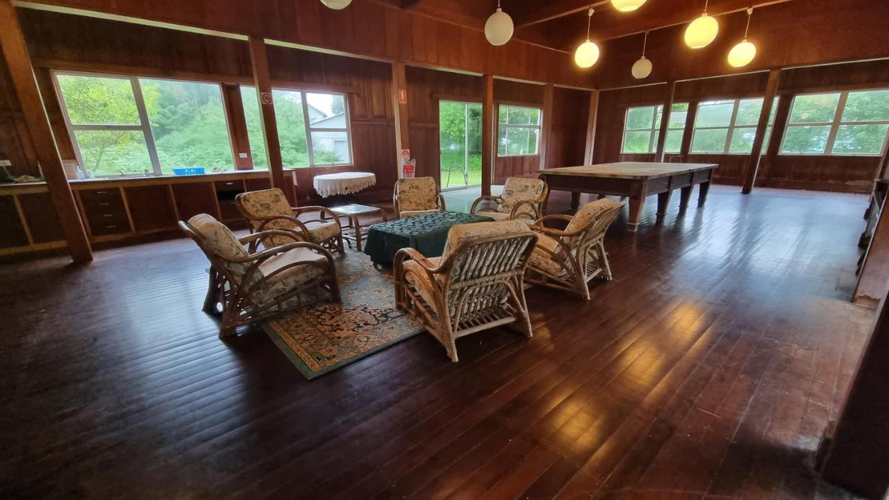 Oceania House Hotel Bantam Village Εξωτερικό φωτογραφία