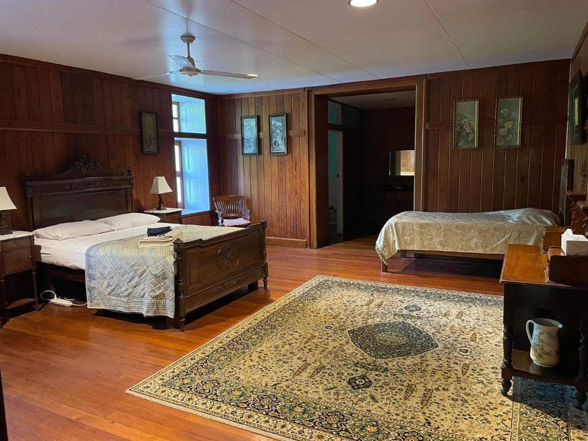 Oceania House Hotel Bantam Village Εξωτερικό φωτογραφία